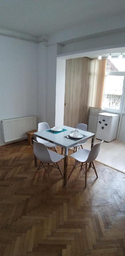 Domum George Enescu Apartment Bukares Bagian luar foto