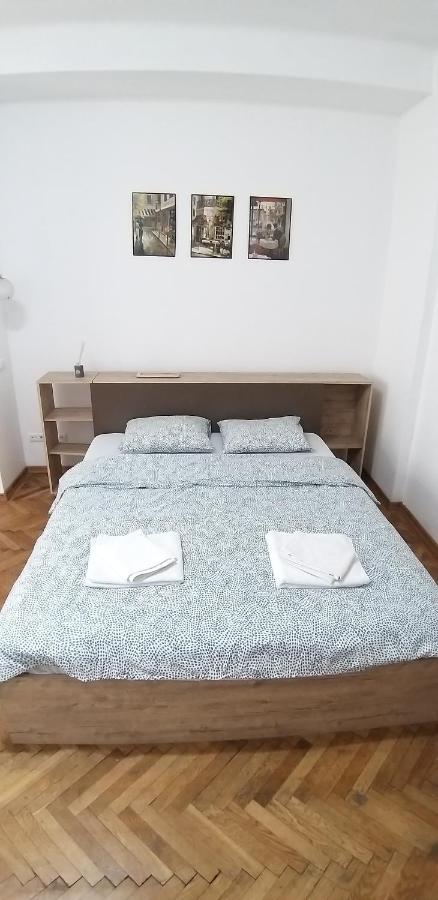 Domum George Enescu Apartment Bukares Bagian luar foto